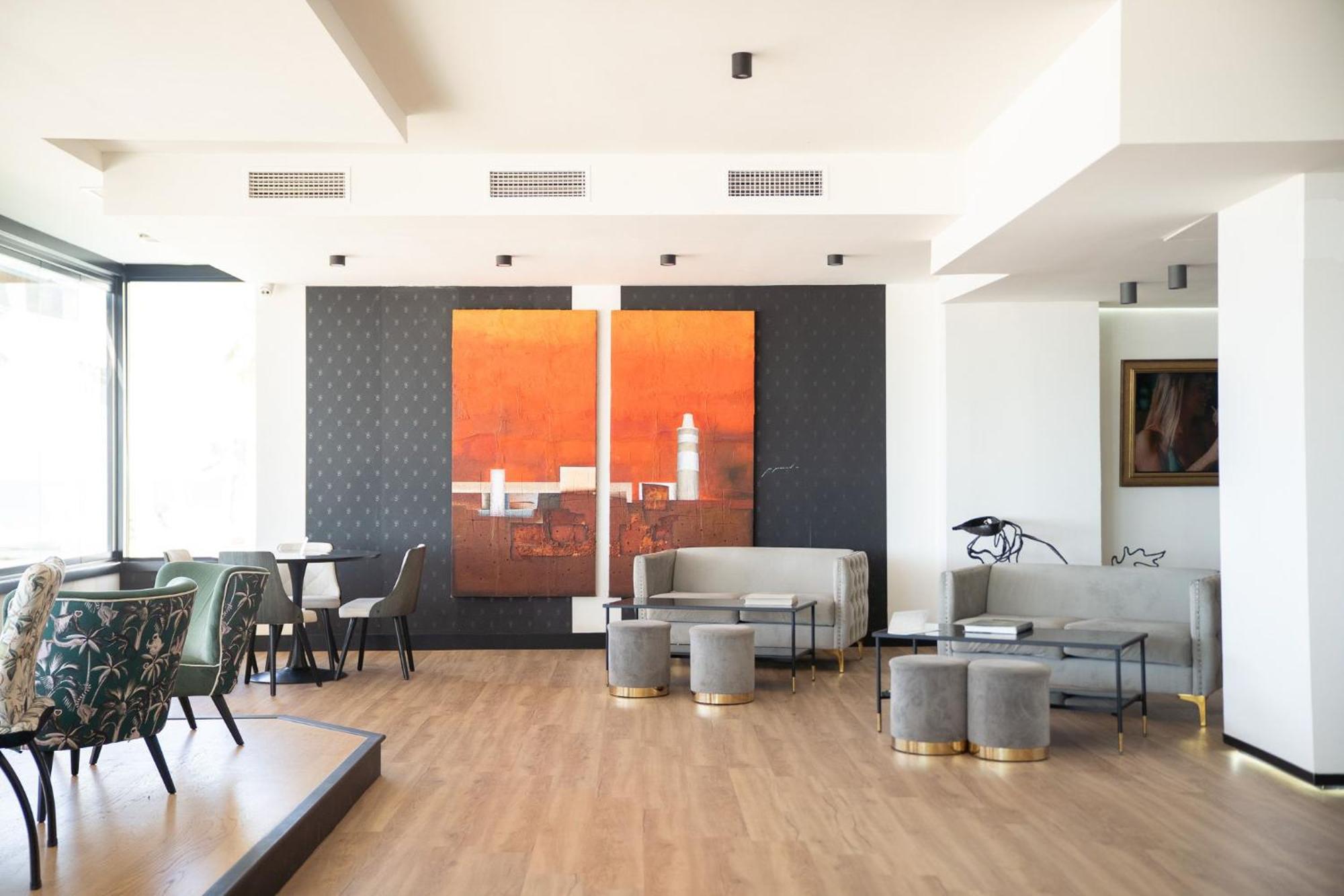 Hotel Fay Victoria 4*
